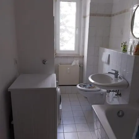 Monteurwohnung Mit 5 Einzelbetten In